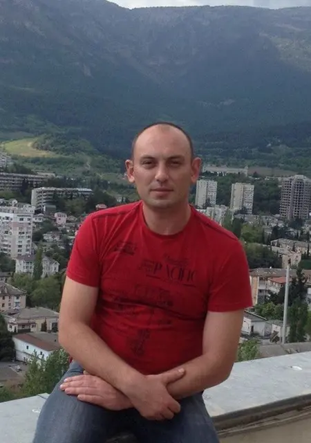 Станислав из Ялты, ищу на сайте знакомства без обязательств