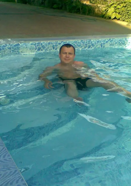 Я Ruslanchik, 46, знакомлюсь для постоянных отношений в Ноябрьске