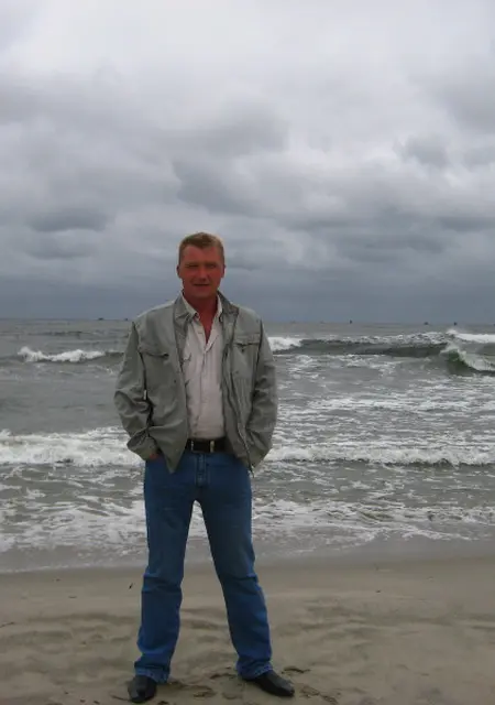 Я Yura, 50, знакомлюсь без обязательств в Архангельске