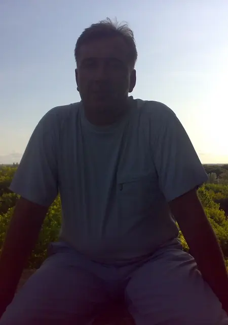 Владимир из Миллерова, мне 53, познакомлюсь на одну ночь