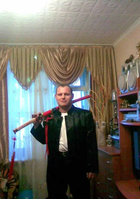 Сергей из Набережных Челнов, мне 51, познакомлюсь на одну ночь