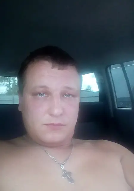 Александр из Усть-Кута, мне 36, познакомлюсь для постоянных отношений