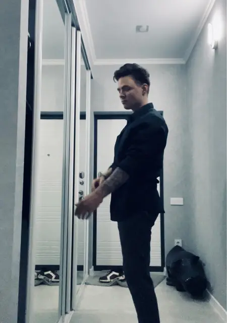 Янис из Благовещенска, ищу на сайте вирта