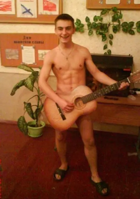 Я Никита, 35, из Чебаркуля, ищу знакомства без обязательств