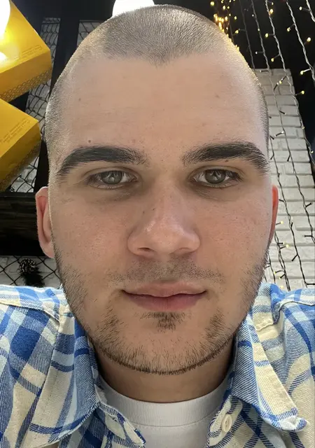 Я Yaroslav, 20, из Челябинска, ищу знакомства на одну ночь