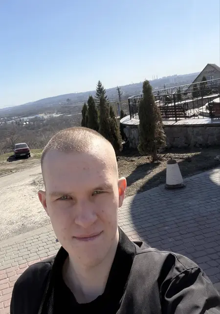 Я Artem, 22, из Кызыла, ищу знакомство для постоянных отношений