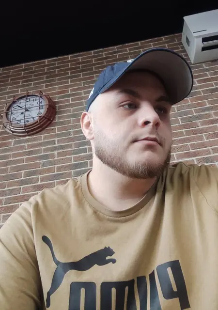 Игорь из Балакова, ищу на сайте совместные путешествия