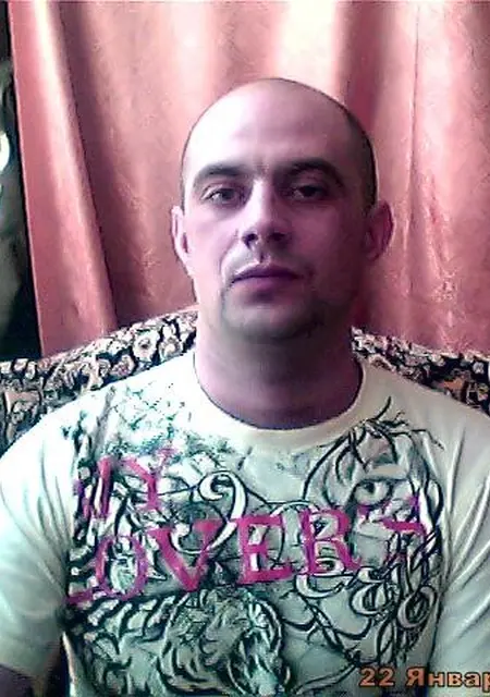 Я Viktor, 42, знакомлюсь для дружбы в Сальске