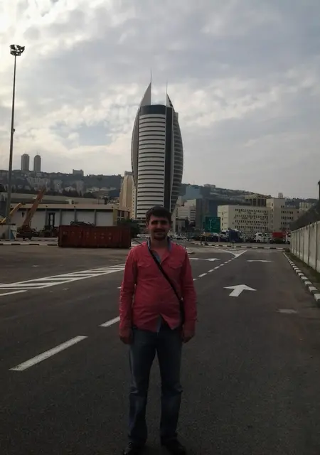 Я Алексей, 41, из Сочи, ищу знакомство для постоянных отношений