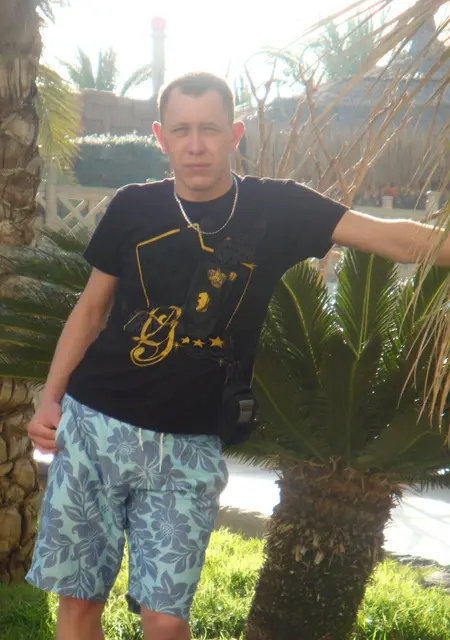 Я Alexander, 38, из Аугсбурга, ищу знакомство для постоянных отношений