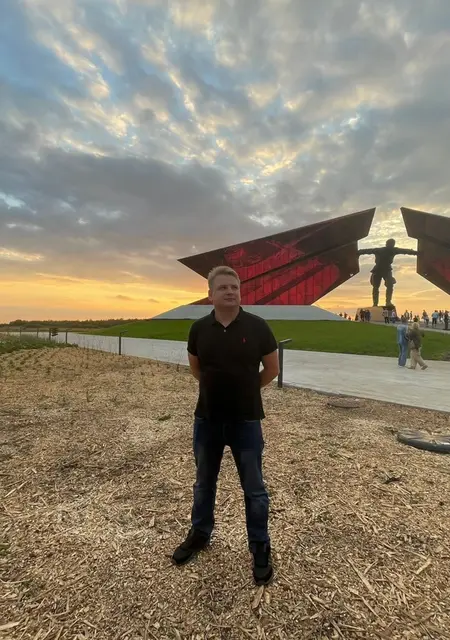 Я Andrey, 30, из Курска, ищу знакомство для приятного времяпровождения