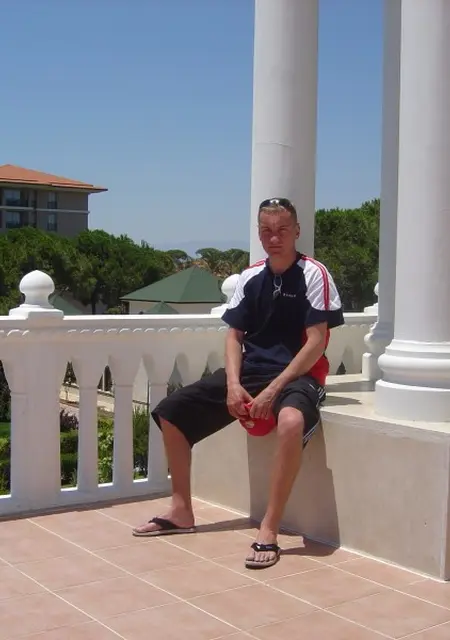 Саша из Южно-Сахалинска, ищу на сайте знакомства без обязательств