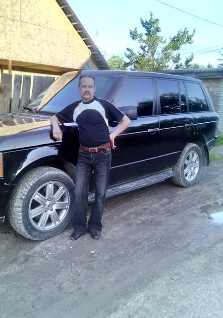 Олег из Киева, ищу на сайте знакомства на одну ночь