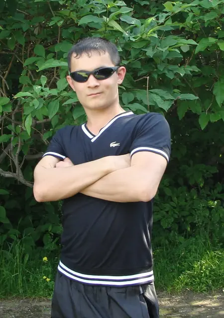 Дамир из Пласта, мне 33, познакомлюсь без обязательств