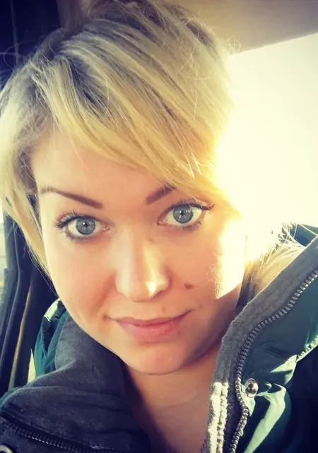 Я Alena, 32, знакомлюсь для постоянных отношений в Архангельске