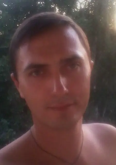 Я Александр, 44, из Ульяновска, ищу знакомства без обязательств