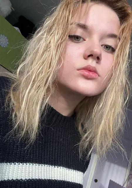 Olesya из Ижевска, мне 26, познакомлюсь для общения