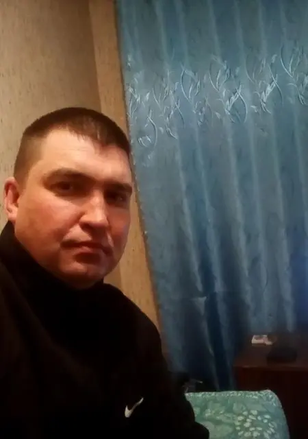 Я Дима, 40, из Североморска, ищу знакомства на одну ночь