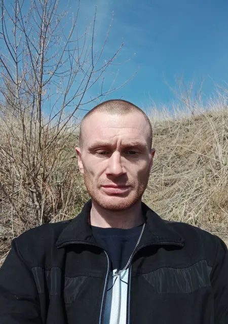 Я Николай Карнаков, 40, знакомлюсь без обязательств в Барнауле