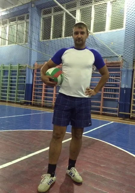 Я Роман, 43, знакомлюсь без обязательств в Курске