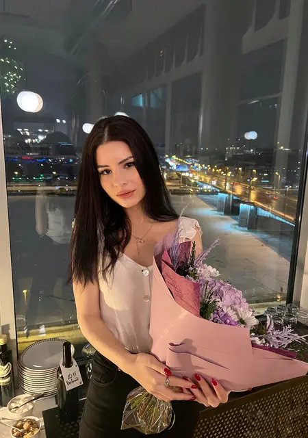 Я Вика, 21, знакомлюсь для постоянных отношений в Санкт-Петербурге