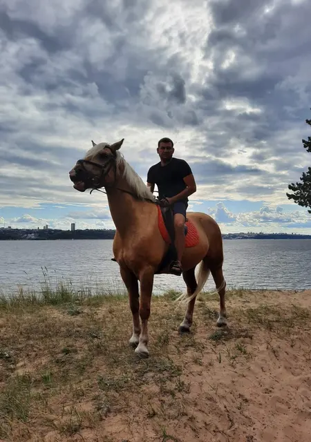 Алексей из Чебоксар, ищу на сайте приятное времяпровождение