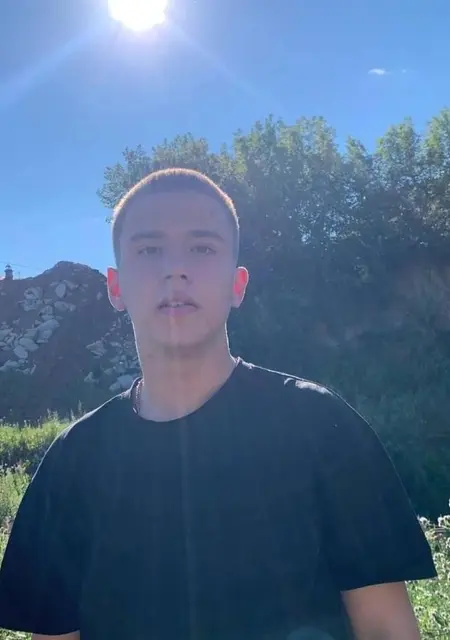 Я Егор, 22, знакомлюсь без обязательств в Иркутске