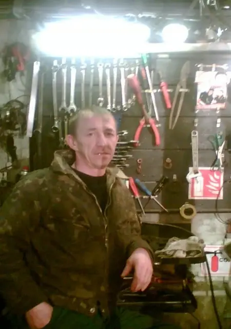 Я Игорь, 58, знакомлюсь на одну ночь в Ейске