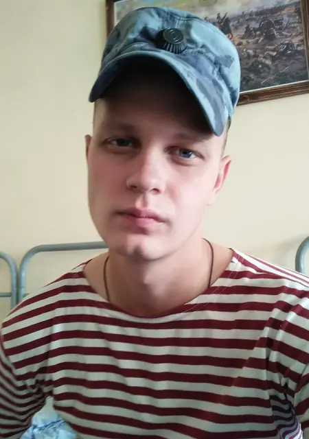 Егор из Братска, ищу на сайте знакомства на одну ночь