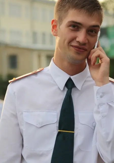 Кирилл из Прокопьевска, мне 26, познакомлюсь для приятного времяпровождения