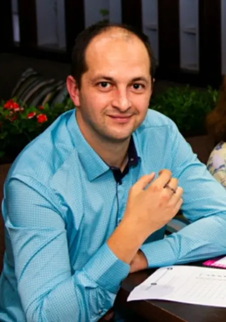 Антон из Ивантеевки, ищу на сайте знакомства на одну ночь