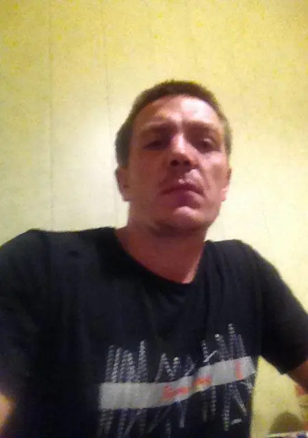 Я Нафаня, 35, из Мурома, ищу знакомство для постоянных отношений