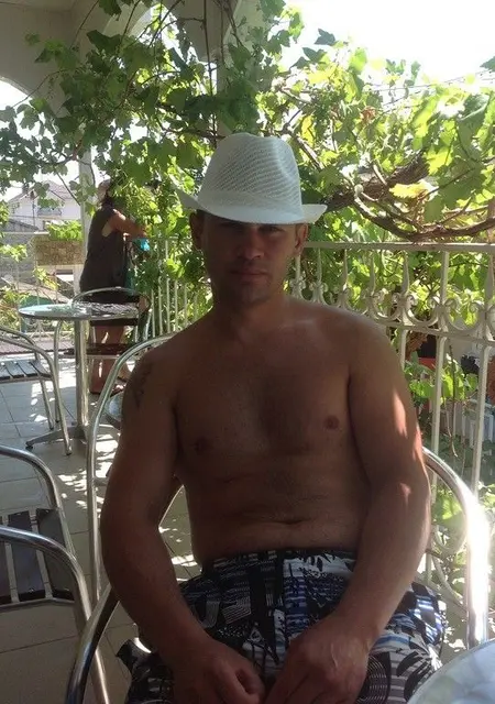 Я Андрей, 44, из Магадана, ищу знакомство для общения