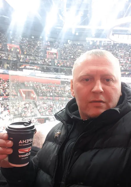 Я Алексей, 44, из Омска, ищу знакомства без обязательств