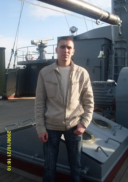 Oleg из Иванова, мне 43, познакомлюсь без обязательств