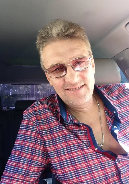 Я Саша, 58, из Братска, ищу знакомства без обязательств