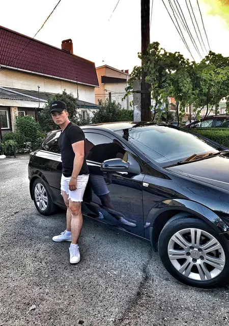 Я Артем, 29, из Анапы, ищу знакомство для вирта