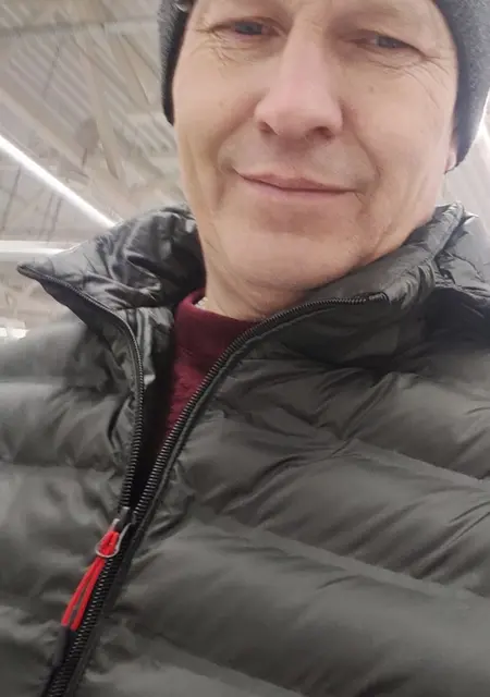 Я Миша, 48, из Кургана, ищу знакомства без обязательств