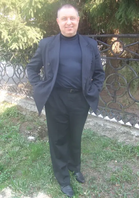 Эдуард из Гомеля, ищу на сайте знакомства на одну ночь