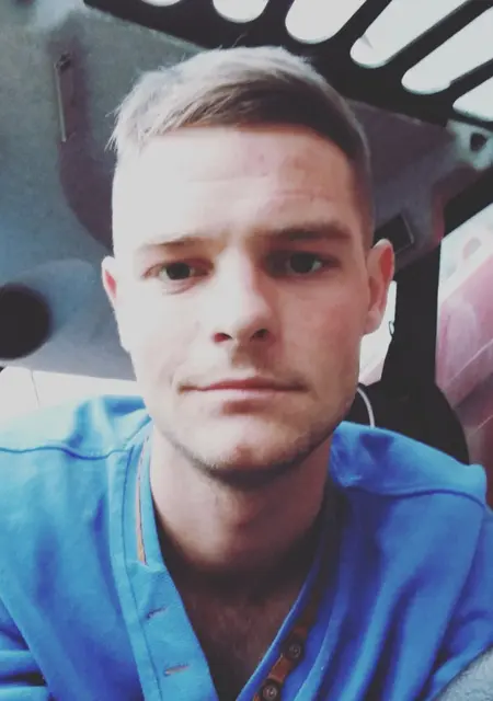 Богдан из Коммунарки, ищу на сайте знакомства на одну ночь