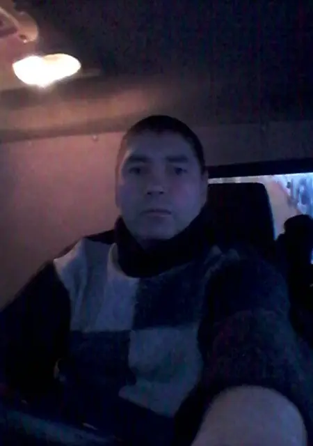 Сергей из Верхней Салды, мне 47, познакомлюсь на одну ночь