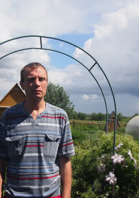 Я Евгений, 42, из Бийска, ищу знакомства без обязательств