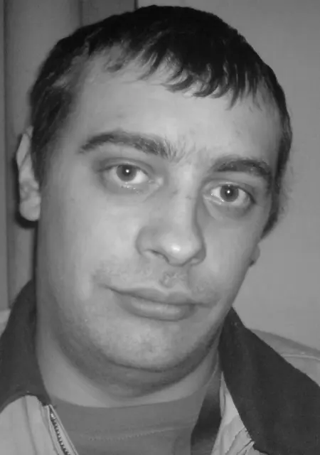 Я Алексеее, 39, знакомлюсь без обязательств в Дубне