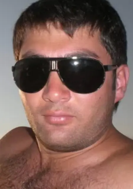 Андрей из Находки, ищу на сайте знакомства на одну ночь