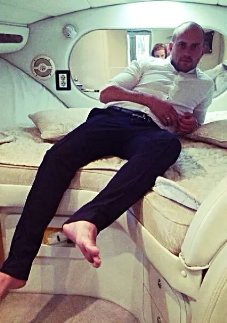 Егор из Наро-Фоминска, мне 38, познакомлюсь для приятного времяпровождения