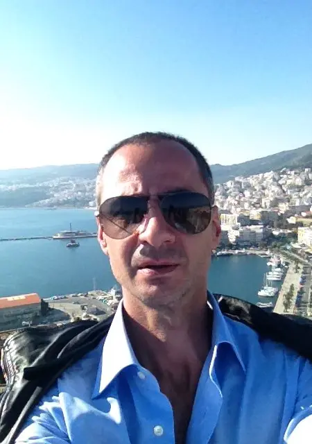 Я Александр, 51, знакомлюсь на одну ночь в Сочи