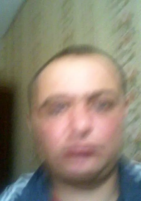 Серый из Волгодонска, мне 40, познакомлюсь на одну ночь