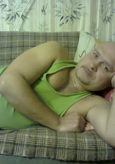 Stanislav из Орла, ищу на сайте знакомства на одну ночь