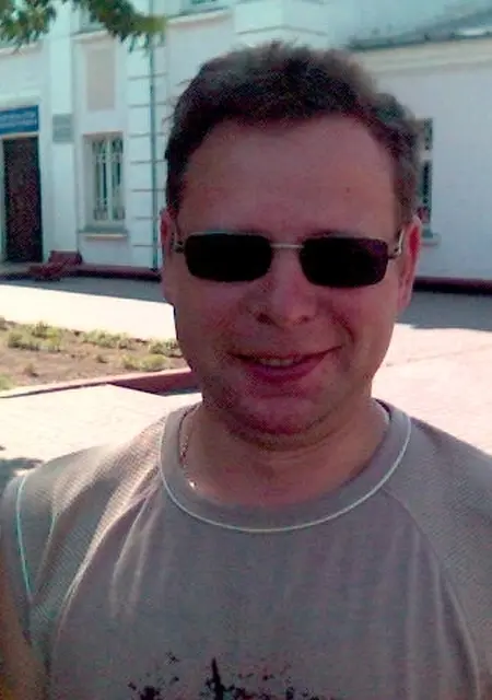 Я Андрей, 36, знакомлюсь для постоянных отношений в Лунинце