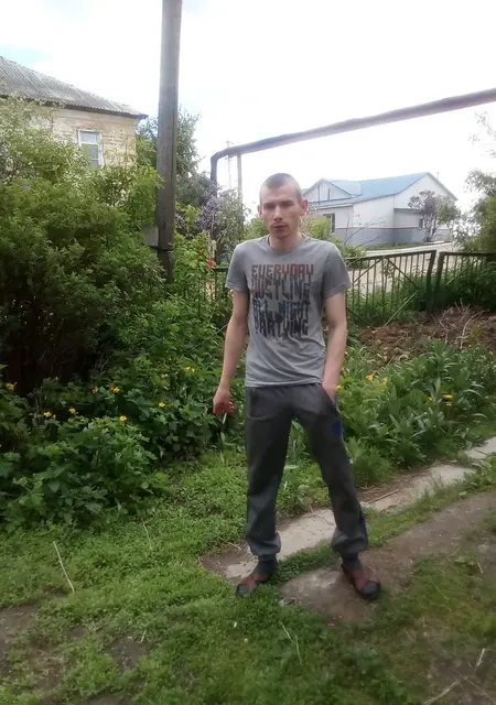 Я Алексей, 31, из Чебаркуля, ищу знакомства на одну ночь